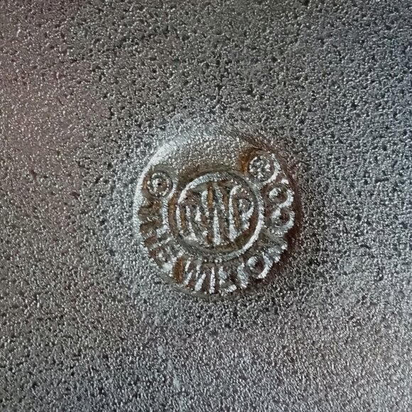 Vintage Wilton Armetale Acoma 14" Pewter Platter - Picture 4 of 4